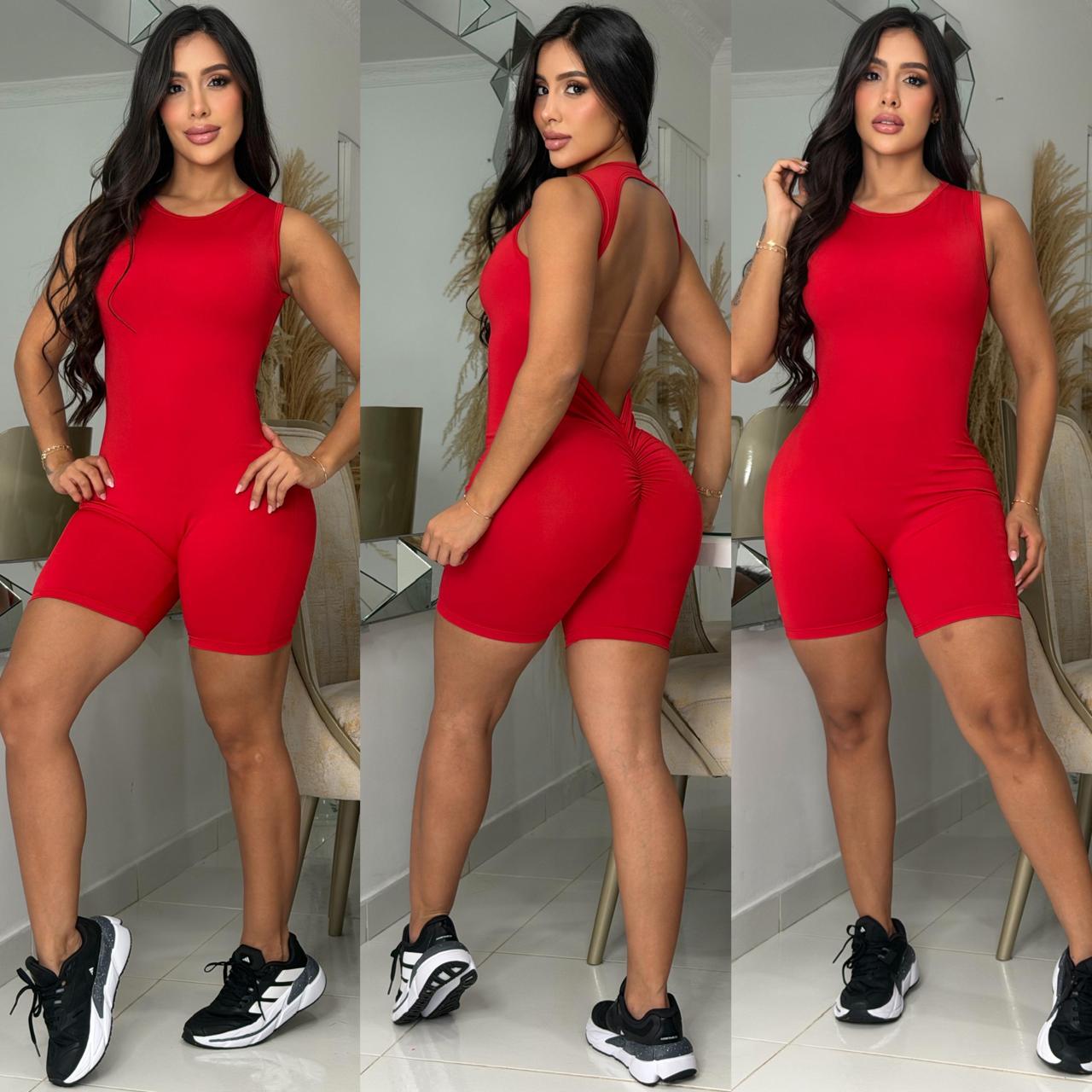 Enterizo short realce